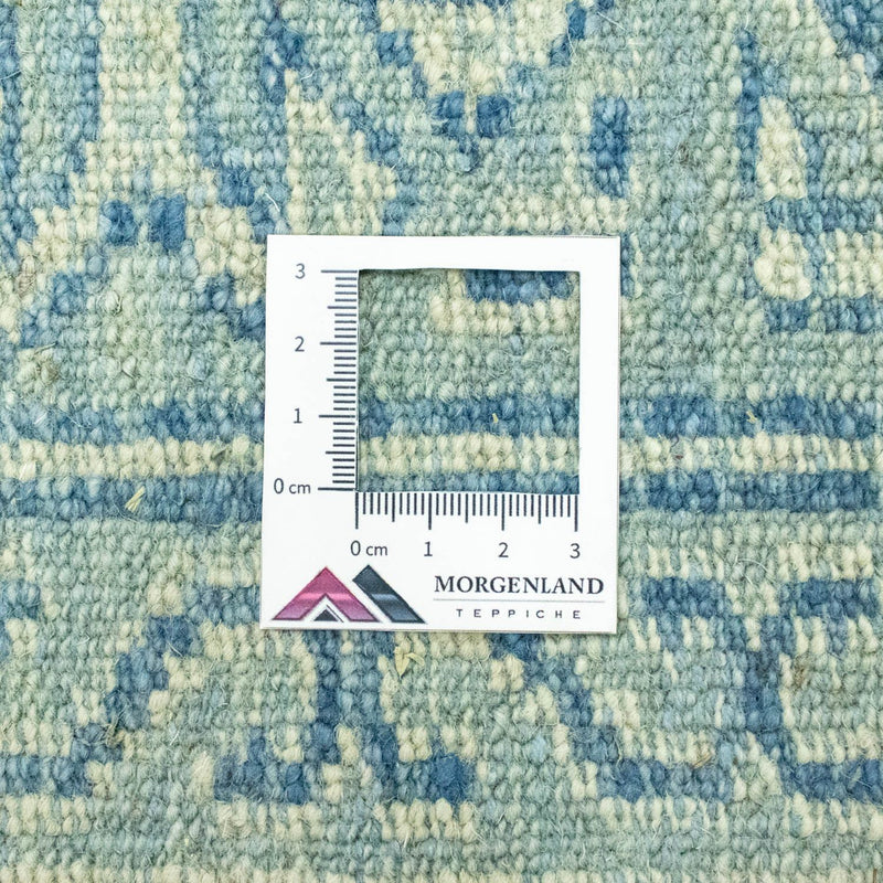 Designer Teppich 258x301cm - hellblau