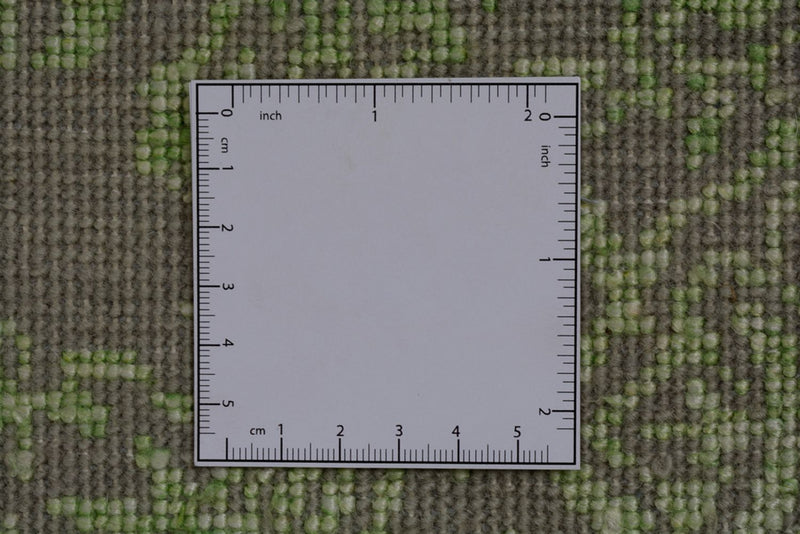 Designer Teppich 183x259cm - hellgrün