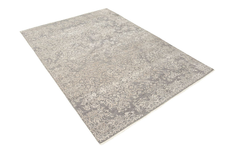 Designer Teppich 152x215cm - hellgrau