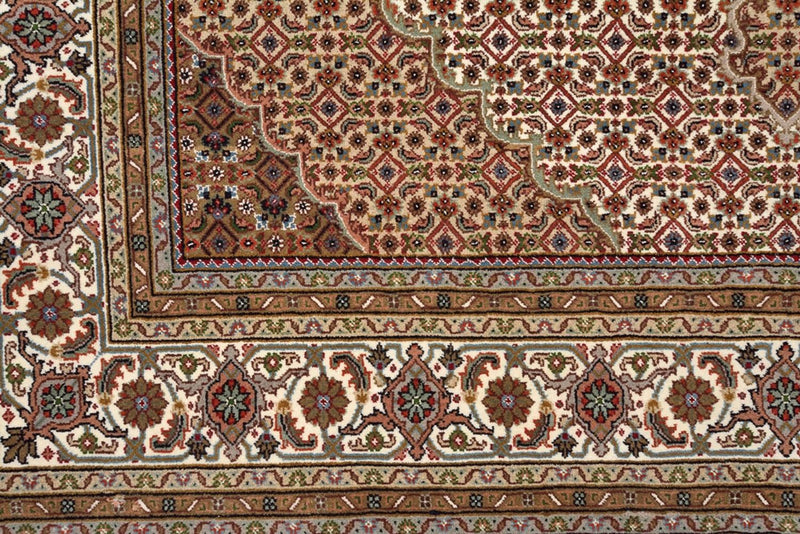 Orientteppich - Täbriz quadratisch  - 201 x 203 cm - dunkelbeige