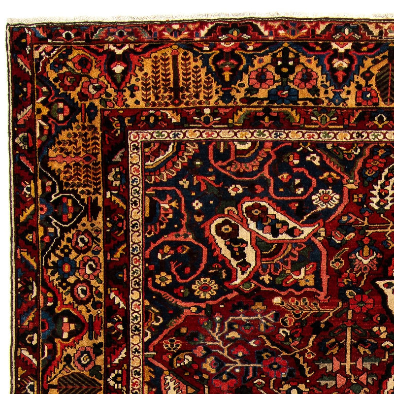 Bachtiar Teppich 333x408cm - Perserteppich - dunkelrot